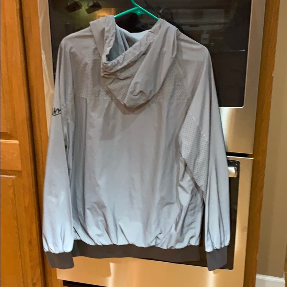Reflective Jacket Zip Up 🔥 - Picture 4 of 6